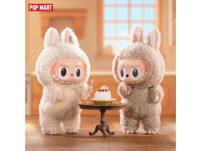 Tasty Macarons Vinyl Face Blind Box